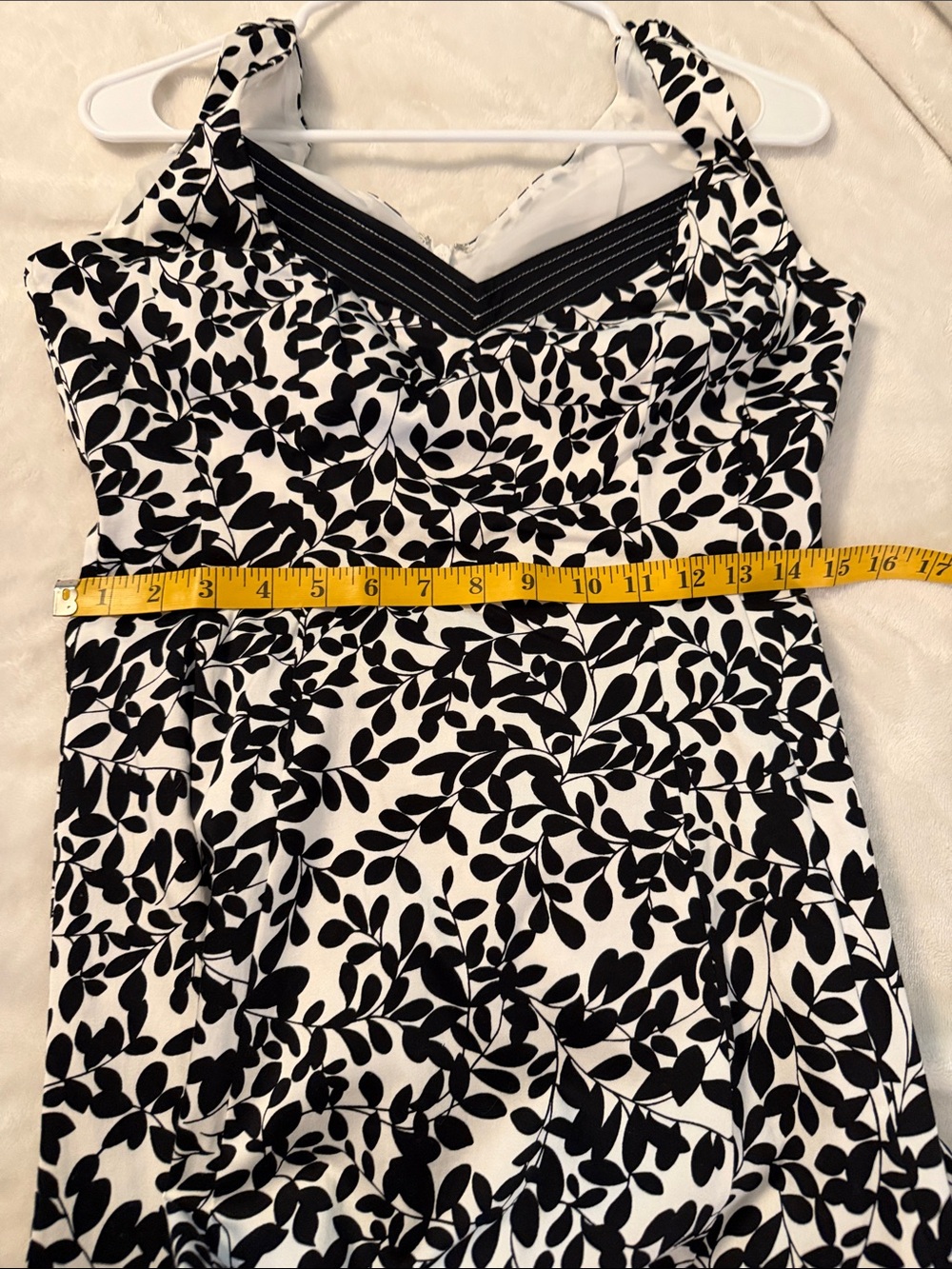 Jones Wear Dress - Black & White Leaf Print Sundress - Picture 8 of 10